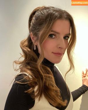 Anna Kendrick фото #0111