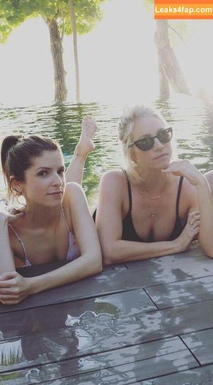 Anna Kendrick фото #0203