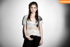 Anna Kendrick фото #0214
