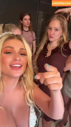 Anna Kendrick фото #0347