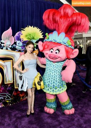 Anna Kendrick photo #0374