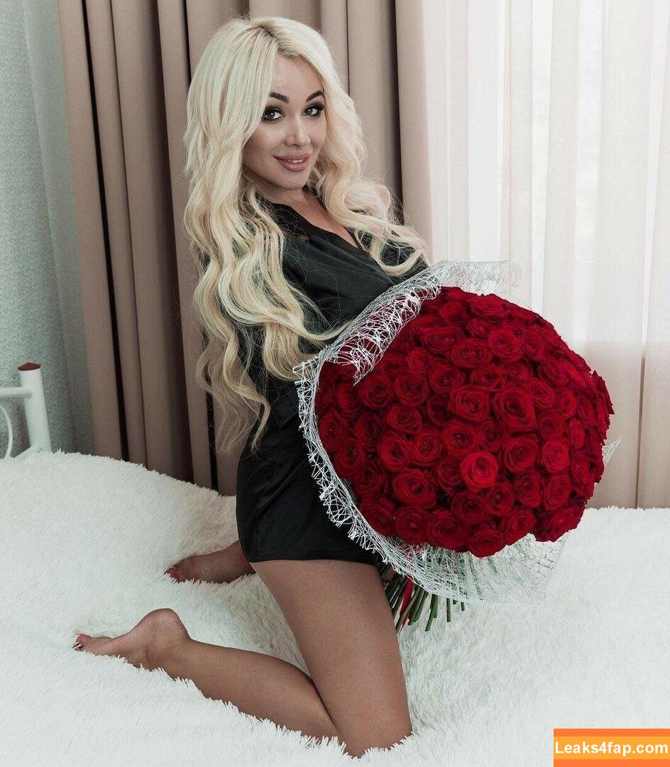 Anna Kostenko / annetkostenko слитое фото фото #0071