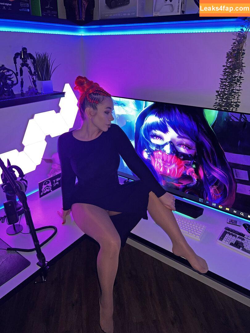 Anna Kostenko / annetkostenko слитое фото фото #0269