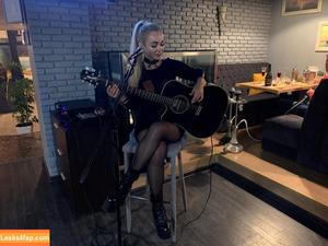 Anna Kostenko photo #0036