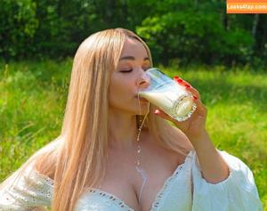 Anna Kostenko photo #0038