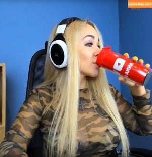 Anna Kostenko photo #0084