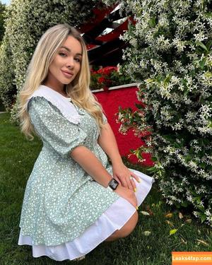 Anna Kostenko photo #0137