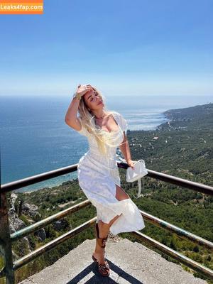 Anna Kostenko photo #0158