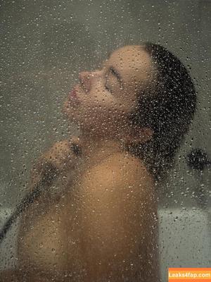 Anna Kostenko photo #0181