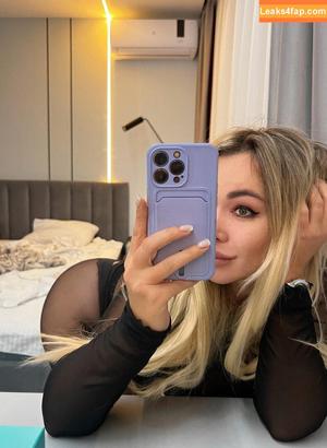 Anna Kostenko photo #0276