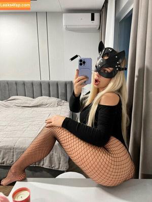 Anna Kostenko photo #0326