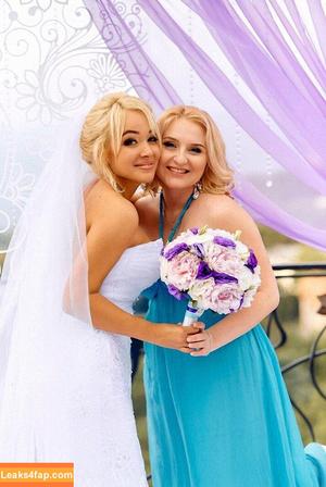 Anna Kostenko photo #0410