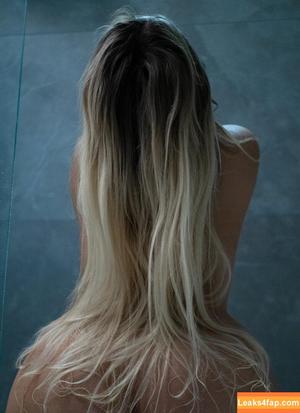 Anna Kostenko photo #0417