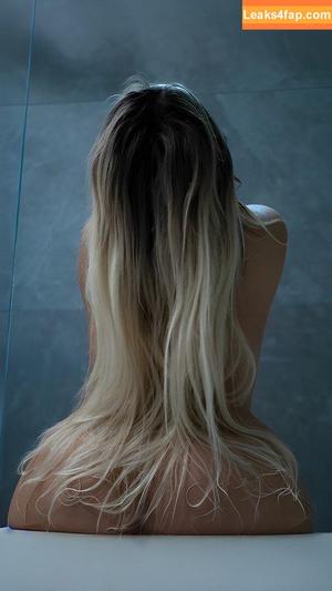 Anna Kostenko photo #0507