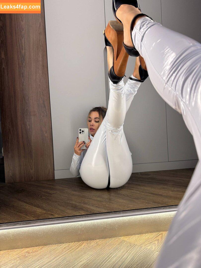 Anna Kostenko / annetkostenko слитое фото фото #1116