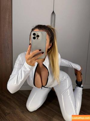 Anna Kostenko photo #1109