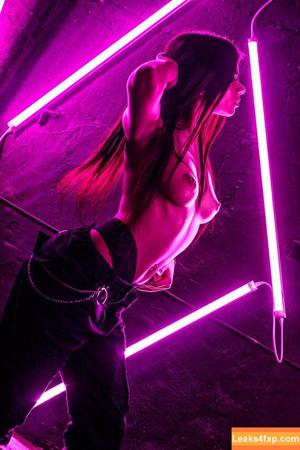Anna Mukydza photo #0043