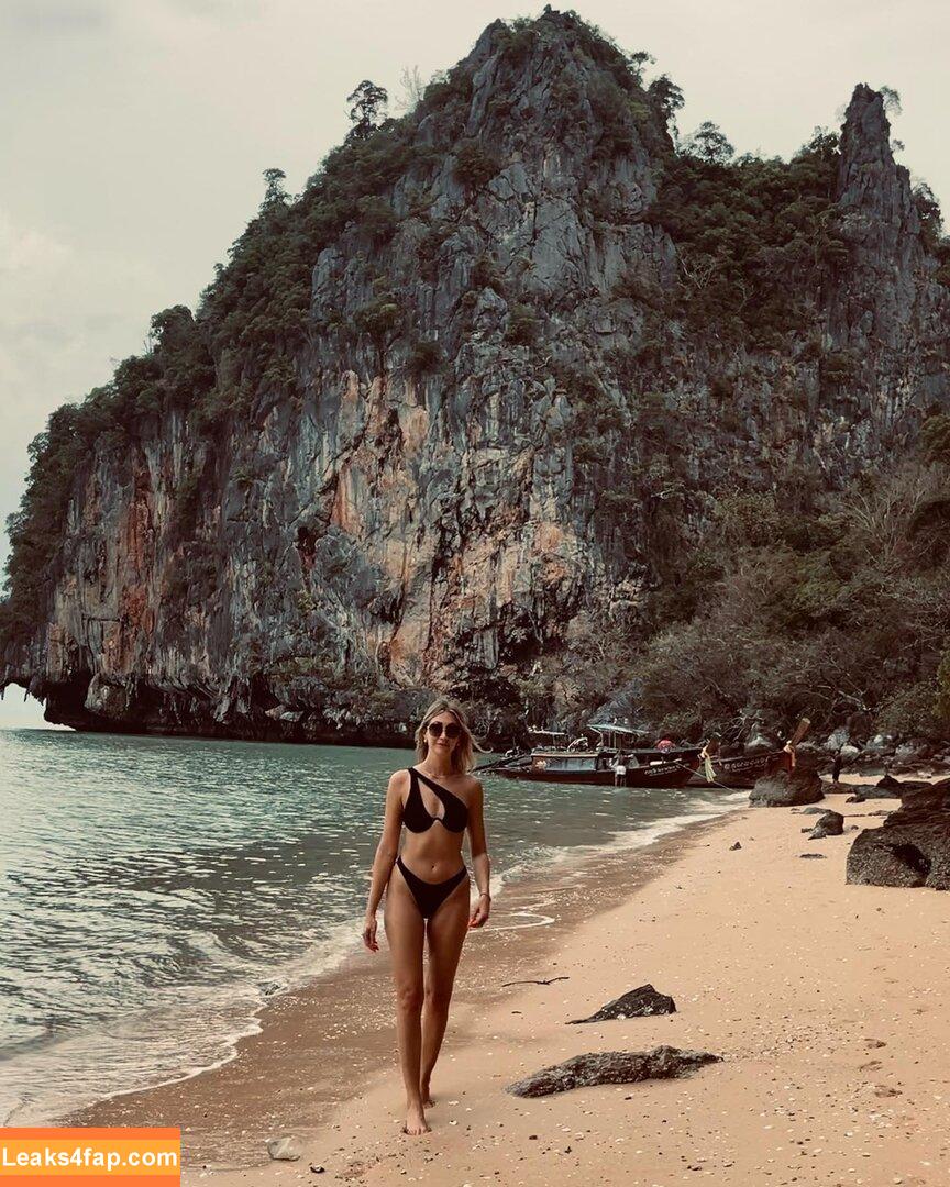 Anna Noe / aenna.baenana leaked photo photo #0035