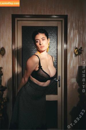 Anna Pittureri photo #0147