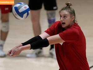 Anna Smrek photo #0066