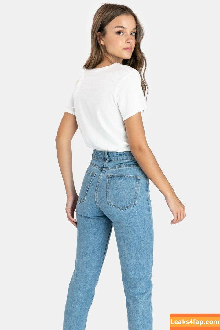 Anna Zak / annazak12 leaked photo photo #0005