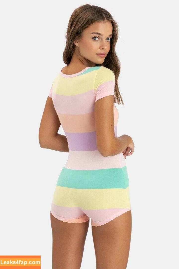 Anna Zak / annazak12 leaked photo photo #0009