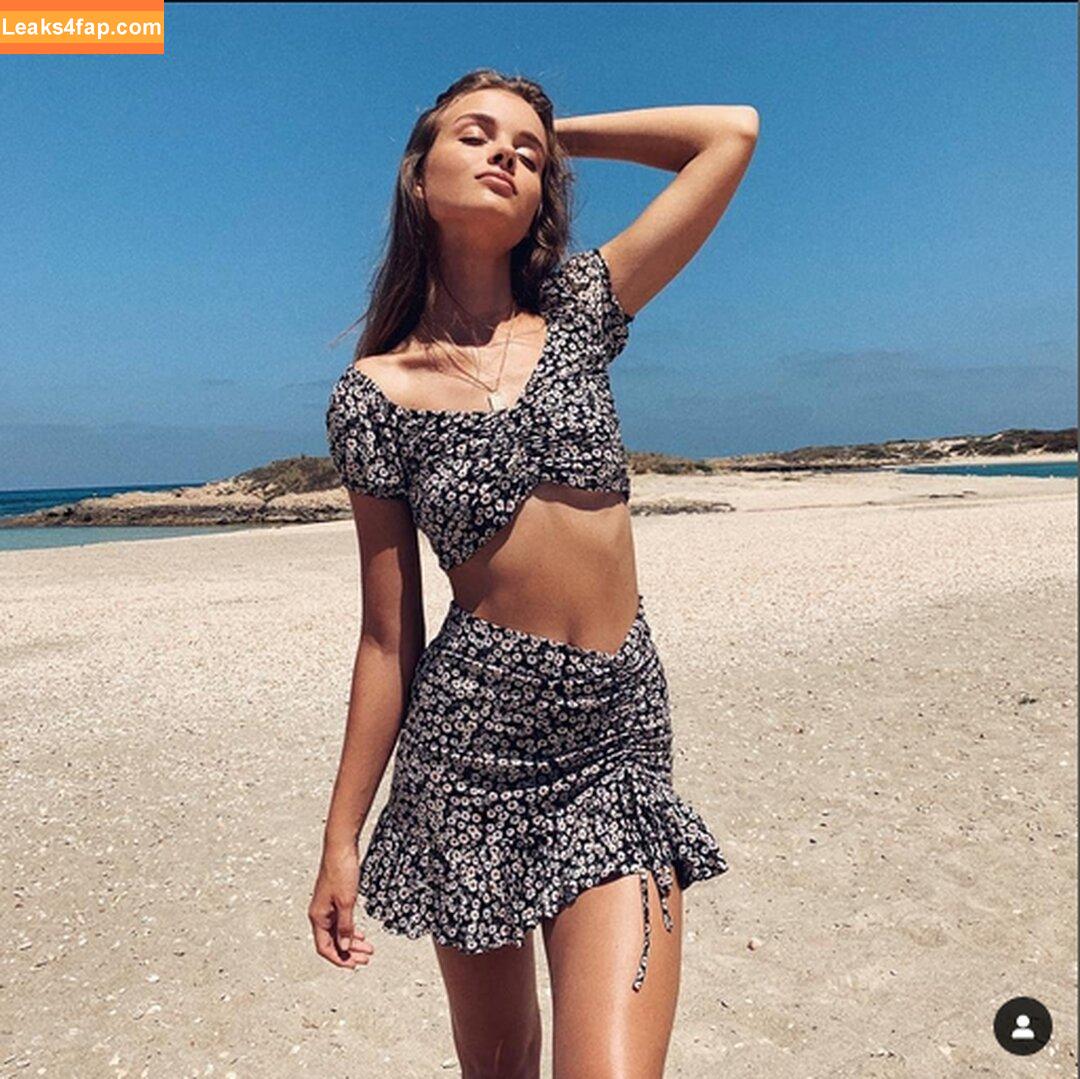 Anna Zak / annazak12 leaked photo photo #0097