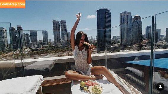 Anna Zak / annazak12 leaked photo photo #0099