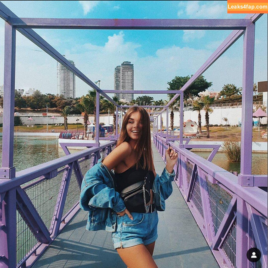 Anna Zak / annazak12 leaked photo photo #0116