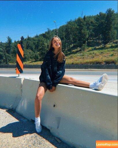 Anna Zak / annazak12 leaked photo photo #0157