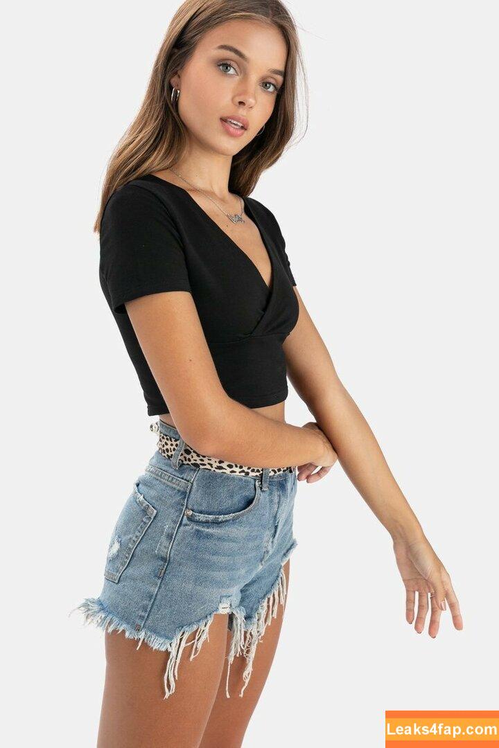 Anna Zak / annazak12 leaked photo photo #0222