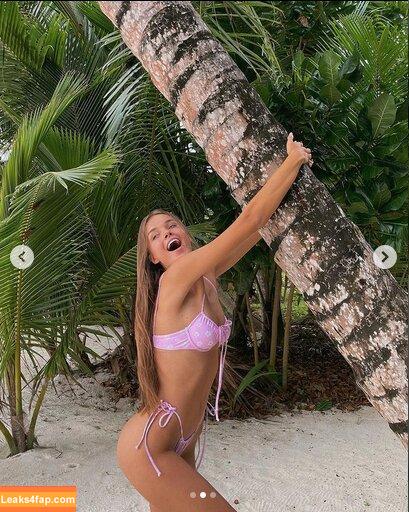 Anna Zak / annazak12 leaked photo photo #0385