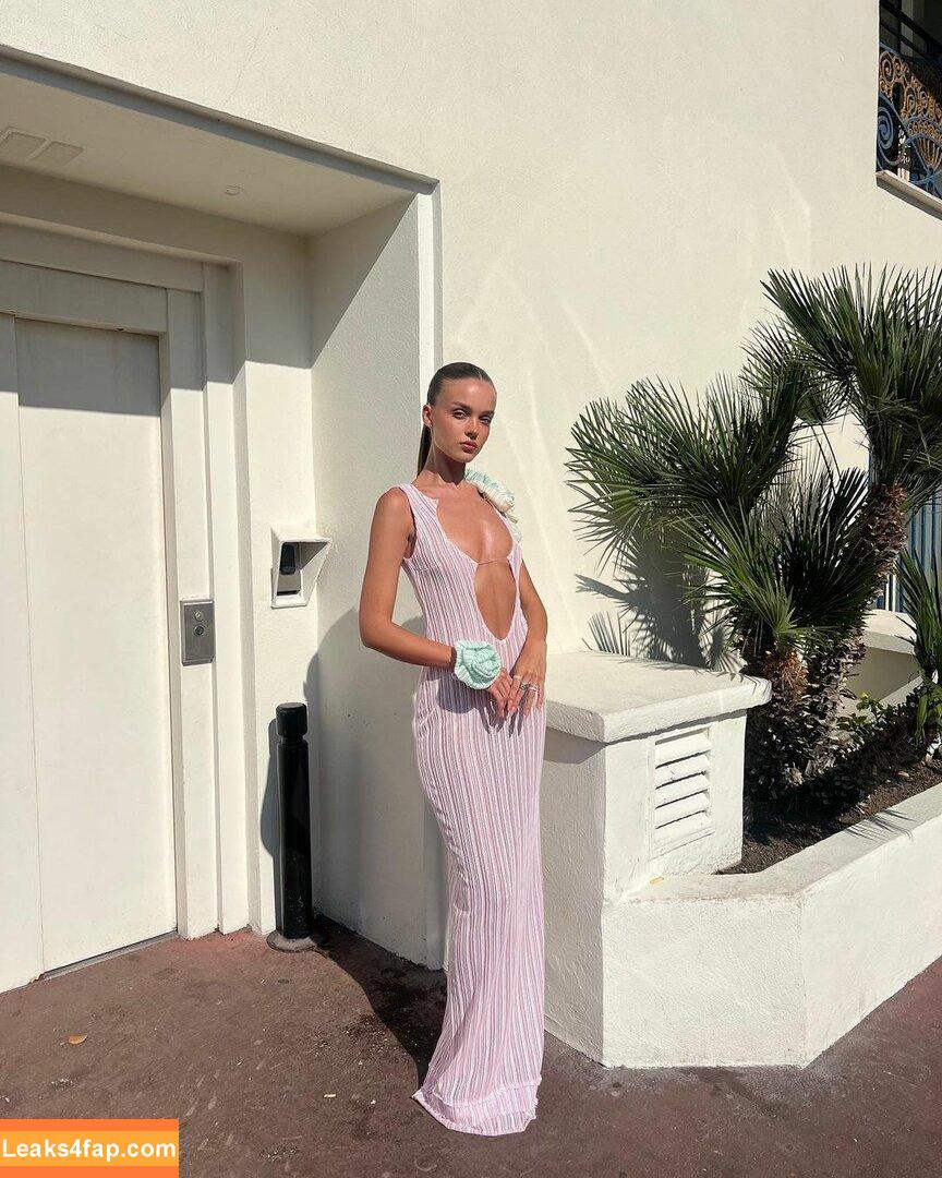 Anna Zak / annazak12 leaked photo photo #0721
