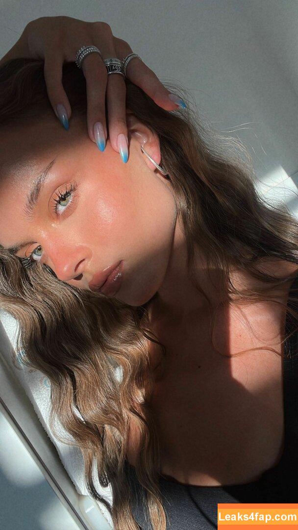 Anna Zak / annazak12 leaked photo photo #0734