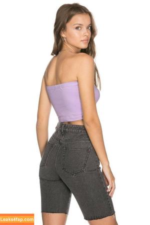 Anna Zak photo #0003