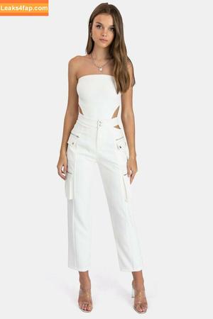 Anna Zak photo #0017