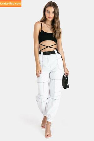 Anna Zak photo #0018