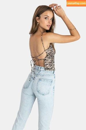 Anna Zak photo #0022