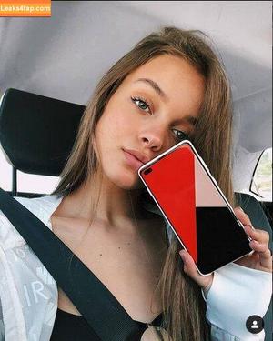 Anna Zak photo #0079