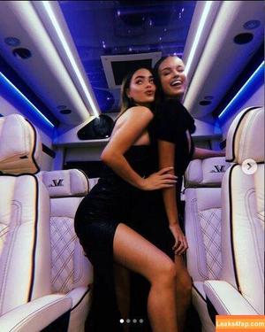 Anna Zak photo #0091