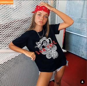 Anna Zak photo #0115