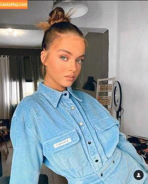 Anna Zak photo #0156