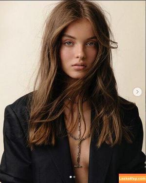 Anna Zak photo #0163