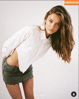 Anna Zak photo #0563
