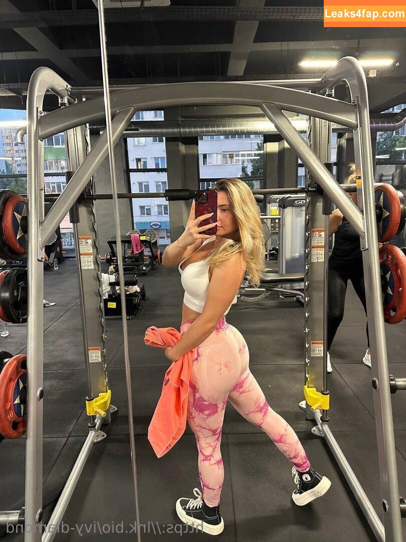 annabanksss /  leaked photo photo #0008