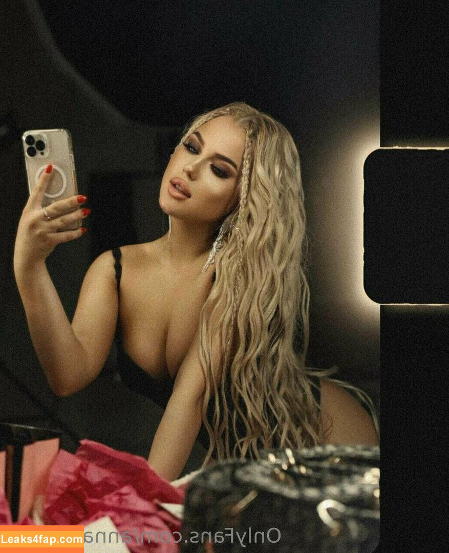 annabarby /  leaked photo photo #0007