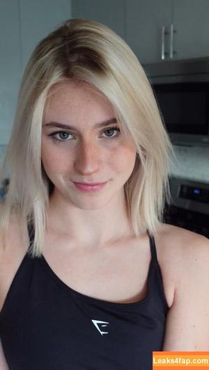 Annabel Lucinda photo #0040