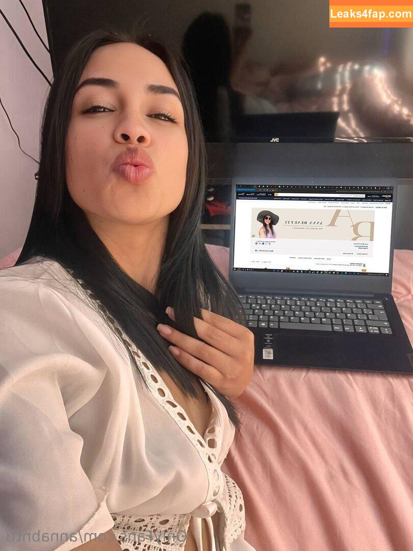 annabntti / anna_bnttii leaked photo photo #0017