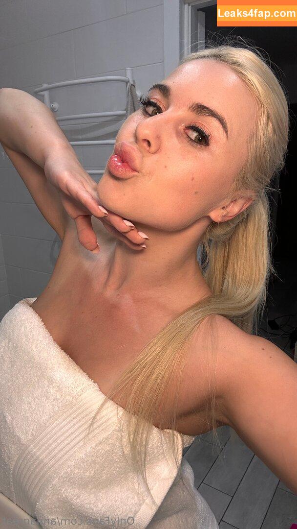 annagreat / annaazimova97 / annasmile leaked photo photo #0256