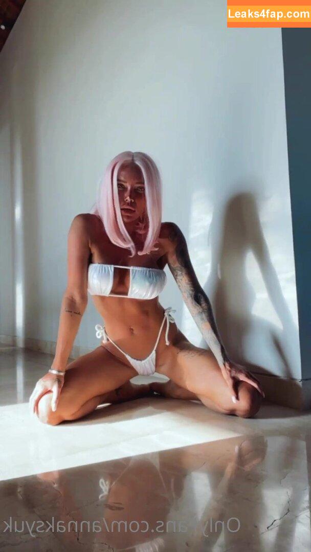 annaksyuk / annaksyuk_life leaked photo photo #0094